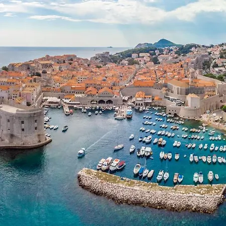 Glamour دوبروفينك