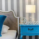 Glamour